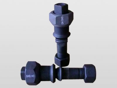 00050-FUSO Rear Wheel Traditional Wheel Bolt