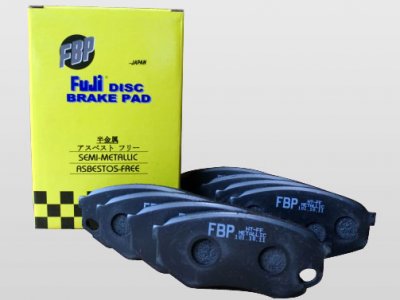 00172-FUSO CANTER 3.5T 1996 Front Brake Pads．HT-714